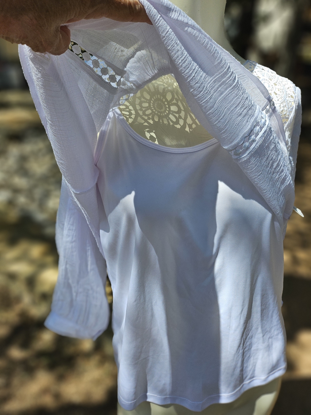 Olive Hill Crochet Lace Yoke White Long-Sleeve Blouse With Tank Top Liner M - Picture 3 of 13